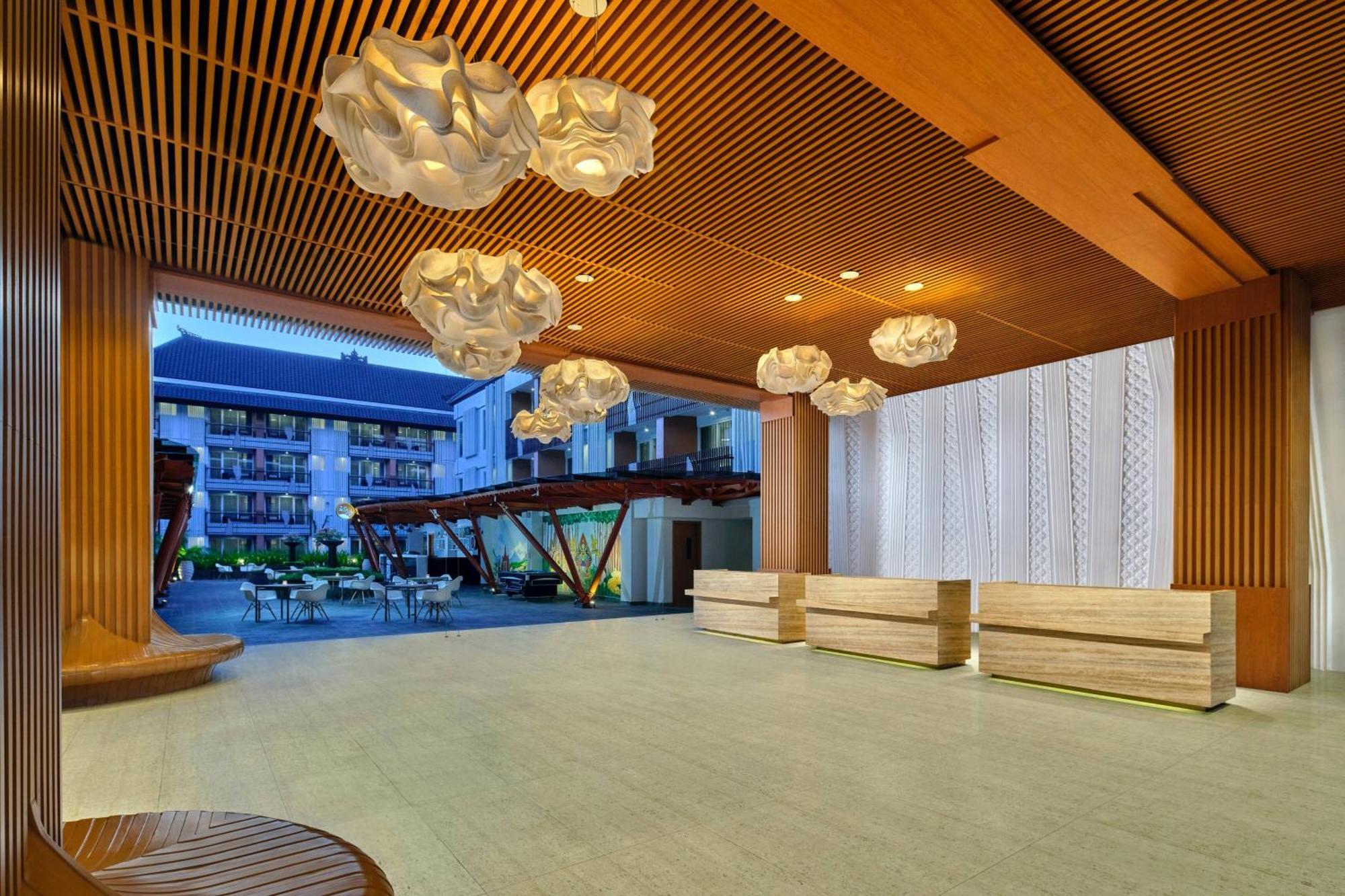 Fairfield By Marriott Bali Kuta Sunset Road Hotel 4*